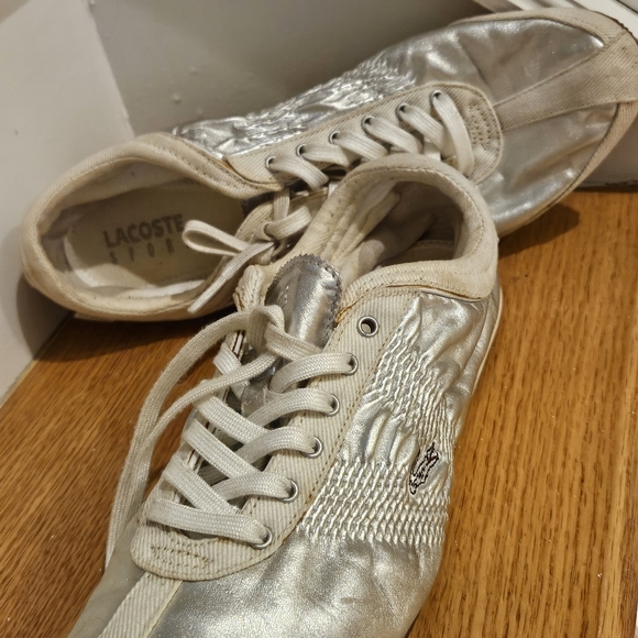 Lacoste silver athletic shoes Size 8.5 - Picture 2 of 10